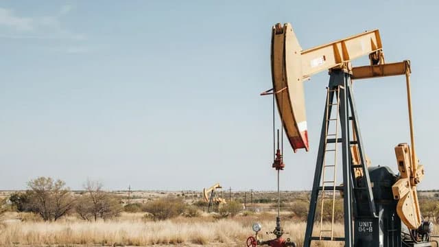 ONEOK to buy Brazos Midstream's Permian Midland Basin assets for $4.43 billion