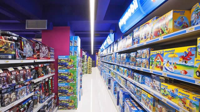 Hasbro signs deal with Warner Bros Discovery for 'Harry Potter' toys, games