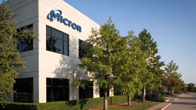 Micron Stock Blasts Past $1,000—and Wall Street Can't Keep Up