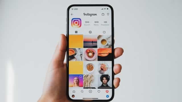 Mark Zuckerberg Says Instagram Is Valuable, Not Harmful, in Landmark Tech Addiction Trial